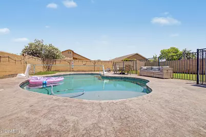 13408 W Maui Lane, Surprise, AZ 85379 - Photo 35