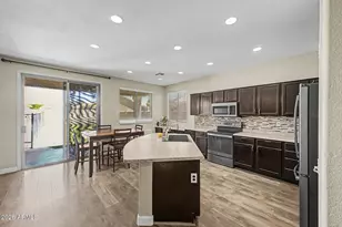 13408 W Maui Ln, Surprise, AZ 85379 - Photo 11
