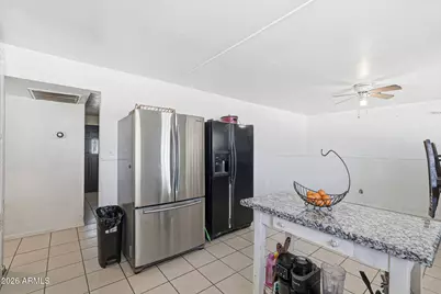 4832 W Earll Drive, Phoenix, AZ 85031 - Photo 11