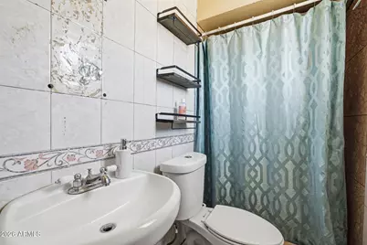 4832 W Earll Drive, Phoenix, AZ 85031 - Photo 25