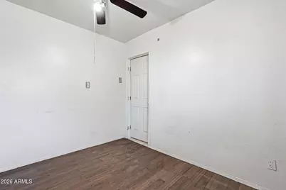 4832 W Earll Drive, Phoenix, AZ 85031 - Photo 19