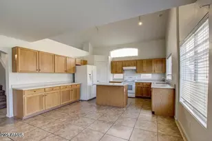 16036 N 11th Ave, Phoenix, AZ 85023 - Photo 9