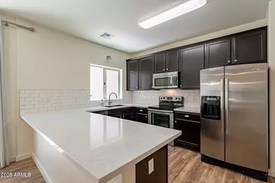 1061 S Hawk Lane, Gilbert, AZ 85296 - Photo 11