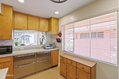 170 E Coronado Road #63, Phoenix, AZ 85004 - Photo 17