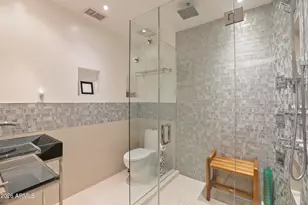 170 E Coronado Rd, Phoenix, AZ 85004 - Photo 19