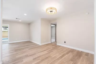 4201 W Luke Avenue, Phoenix, AZ 85019 - Photo 15