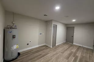 4201 W Luke Ave, Phoenix, AZ 85019 - Photo 45