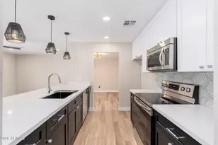 4201 W Luke Ave, Phoenix, AZ 85019 - Photo 7
