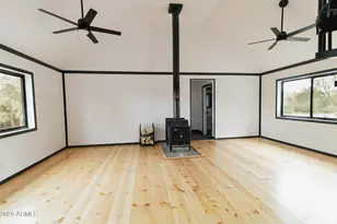 3326 Homestead Dr, Overgaard, AZ 85933 - Photo 9