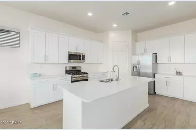 18545 W Chuckwalla Canyon Road, Goodyear, AZ 85338 - Photo 15