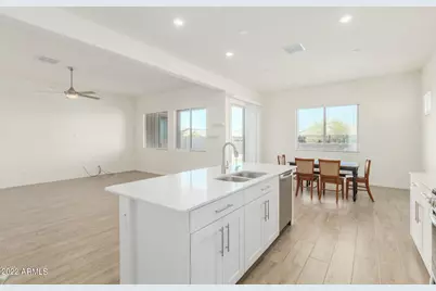 18545 W Chuckwalla Canyon Road, Goodyear, AZ 85338 - Photo 13