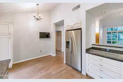7113 E Arlington Road, Paradise Valley, AZ 85253 - Photo 9