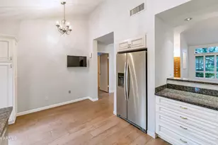 7113 E Arlington Rd, Paradise Valley, AZ 85253 - Photo 9