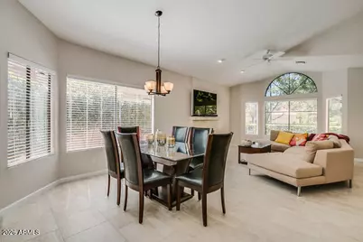 9584 E Windrose Drive, Scottsdale, AZ 85260 - Photo 7