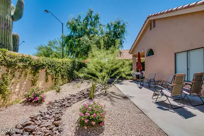 9584 E Windrose Drive, Scottsdale, AZ 85260 - Photo 31