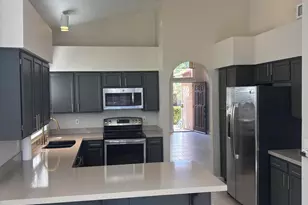 9584 E Windrose Dr, Scottsdale, AZ 85260 - Photo 17
