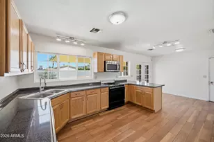 8311 S 9th Pl, Phoenix, AZ 85042 - Photo 37