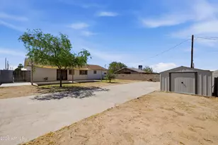 8311 S 9th Pl, Phoenix, AZ 85042 - Photo 17