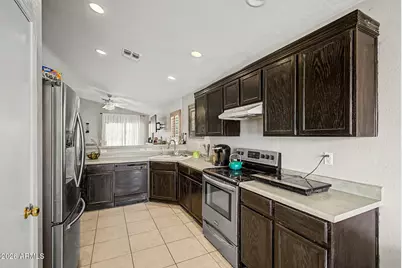 10810 W Virginia Avenue, Avondale, AZ 85392 - Photo 11