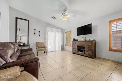 10810 W Virginia Avenue, Avondale, AZ 85392 - Photo 5