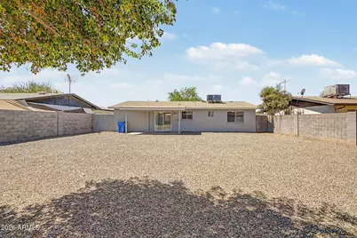 1022 W Anderson Drive, Phoenix, AZ 85023 - Photo 25