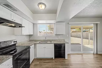 1022 W Anderson Drive, Phoenix, AZ 85023 - Photo 13