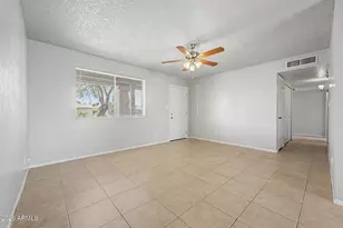 1022 W Anderson Dr, Phoenix, AZ 85023 - Photo 9