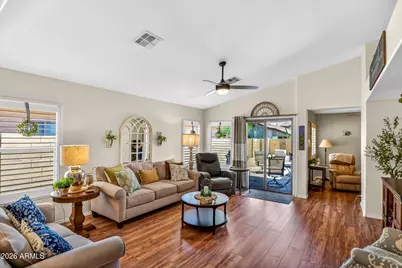 16209 W Mauna Loa Lane, Surprise, AZ 85379 - Photo 5