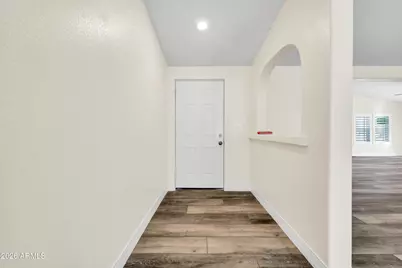34380 S Cholla Drive, Black Canyon City, AZ 85324 - Photo 11