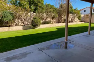 3358 E Wickieup Ln, Phoenix, AZ 85050 - Photo 35