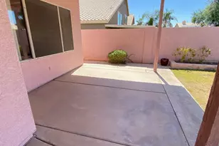 3358 E Wickieup Ln, Phoenix, AZ 85050 - Photo 39