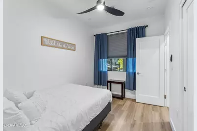 4220 N 32nd Street #32, Phoenix, AZ 85018 - Photo 11