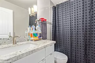 5913 E Thomas Rd, Scottsdale, AZ 85251 - Photo 21