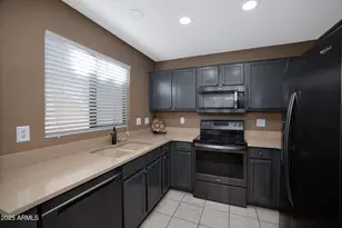 19400 N Westbrook Pkwy, Peoria, AZ 85382 - Photo 9