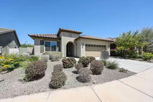 4658 N 204th Ln, Buckeye, AZ 85396 - Photo 5