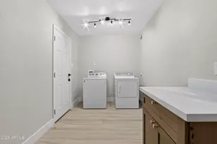 314 E Glade Ave, Mesa, AZ 85210 - Photo 27