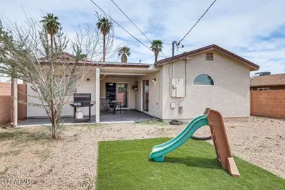 2919 W Palm Lane, Phoenix, AZ 85009 - Photo 17