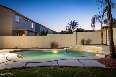 18606 W Sunnyslope Lane, Waddell, AZ 85355 - Photo 43