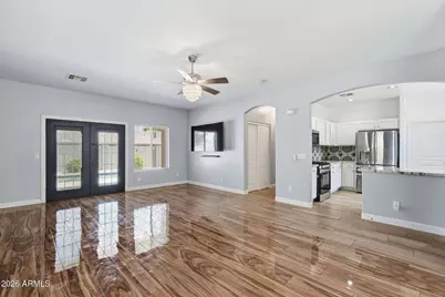 608 W Gary Way, Phoenix, AZ 85041 - Photo 9