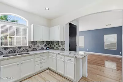 608 W Gary Way, Phoenix, AZ 85041 - Photo 13