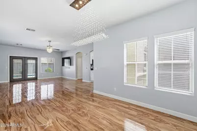 608 W Gary Way, Phoenix, AZ 85041 - Photo 5