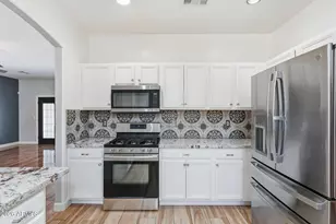608 W Gary Way, Phoenix, AZ 85041 - Photo 15