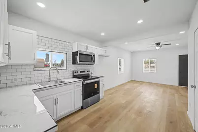 343 W Lincoln Avenue, Coolidge, AZ 85128 - Photo 1
