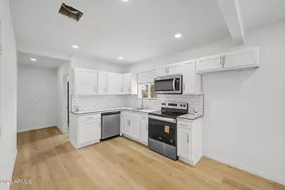 343 W Lincoln Avenue, Coolidge, AZ 85128 - Photo 7