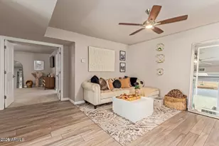 5913 E Thomas Rd, Scottsdale, AZ 85251 - Photo 9