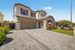 2144 E Flamingo Way E, Gilbert, AZ 85297 - Photo 1