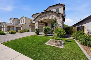 2144 E Flamingo Way E, Gilbert, AZ 85297 - Photo 3