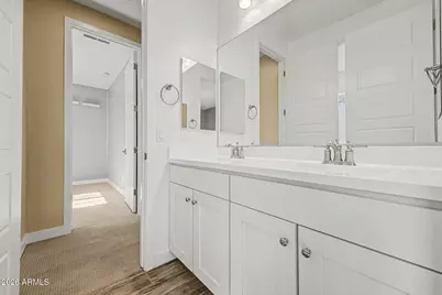 2144 E Flamingo Way E, Gilbert, AZ 85297 - Photo 23