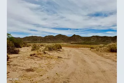 Tbd Peart Rd 1.25 Acres -- #-, Eloy, AZ 85131 - Photo 1