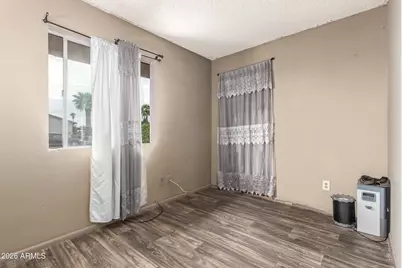 5001 S 19th Drive, Phoenix, AZ 85041 - Photo 21